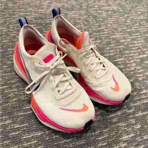 Nike ZoomX Invincible Run FK 3 - Women’s Size 8